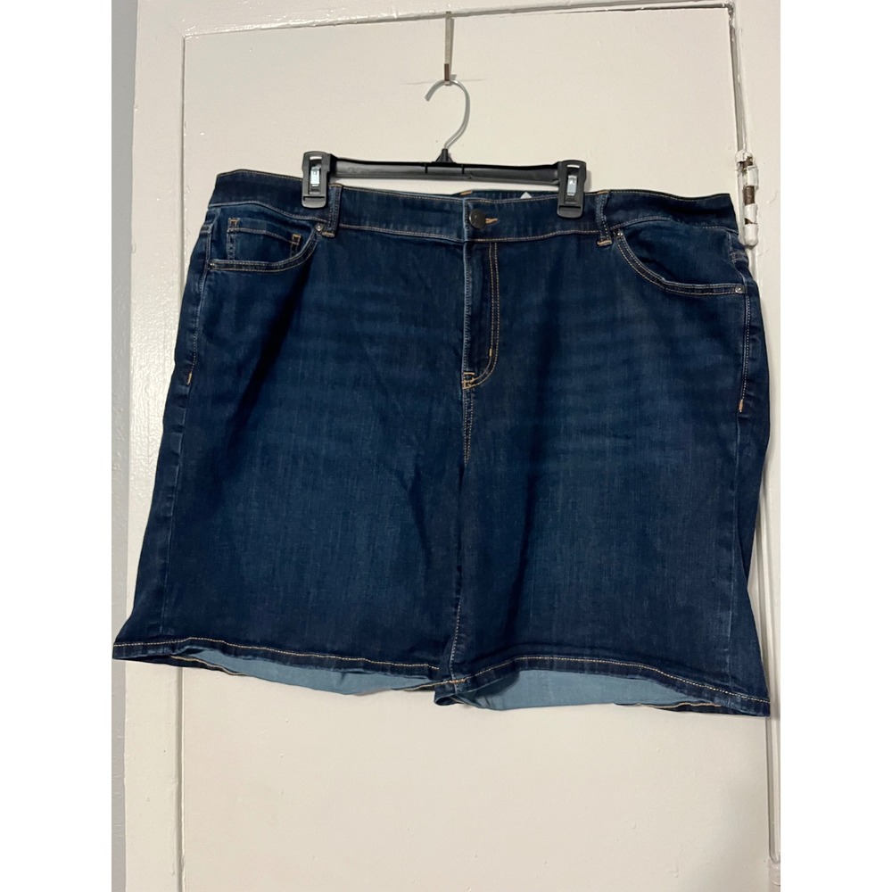 Lane Bryant Womens Flex Magic Waistband Mid Rise Girlfriend Denim Shorts Size 22
